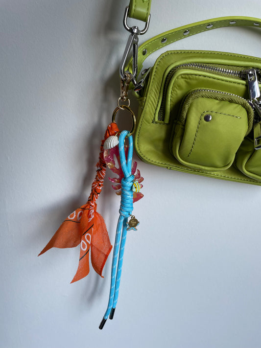 Telephone cord | The Fuchia Fizz accessory with charms