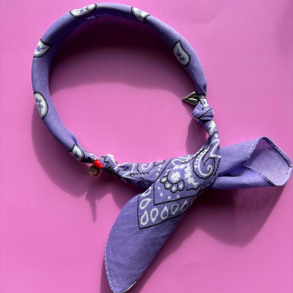 Dun bandana sjaaltje paars met bedels zilver